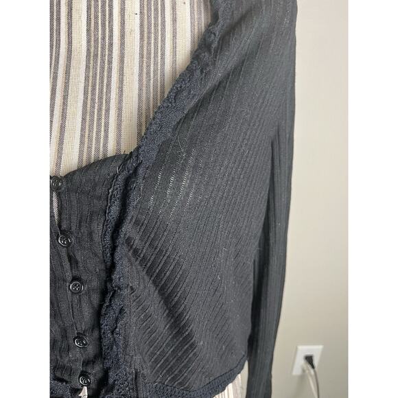 Free People black button down Large Peaseant Pullover W-tie closure BOHO - Picture 3 of 8